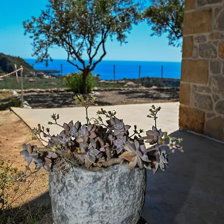 Athina's Stone House In * Kardhamili