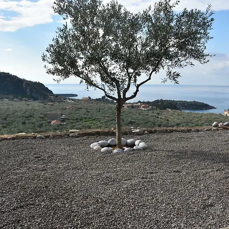 Athina's Stone House In *