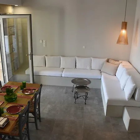 Villa Athina's Stone House In *