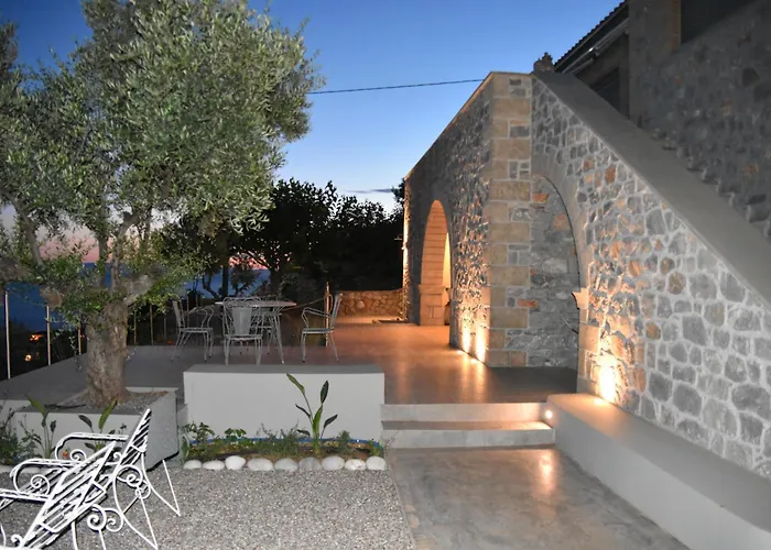 Villa Athina's Stone House In *