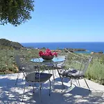 Athina's Stone House In Kardamyli