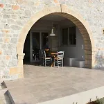 Athina's Stone House In Villa Kardamyli