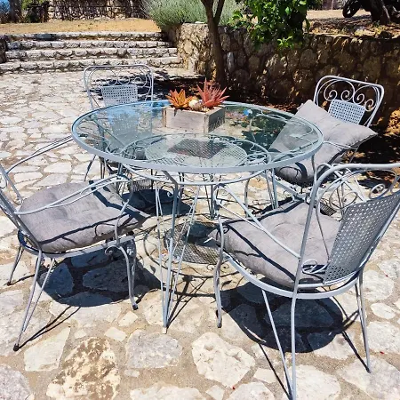 Athina's Stone House In Villa Kardamyli