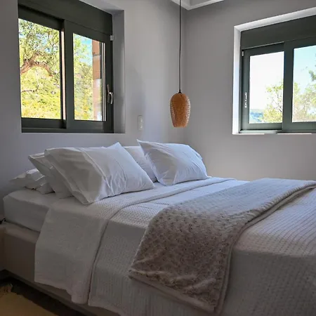 Athina's Stone House In *