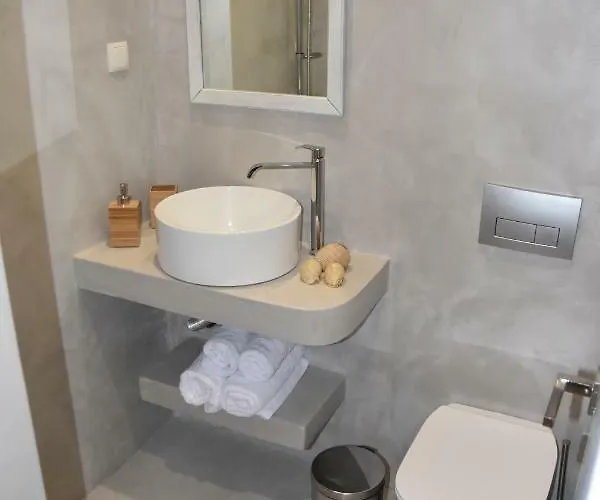 Athina's Stone House In Villa Kardhamili